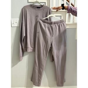 Alphalete Athletics Sweat Suit Set Size Large in Lilac